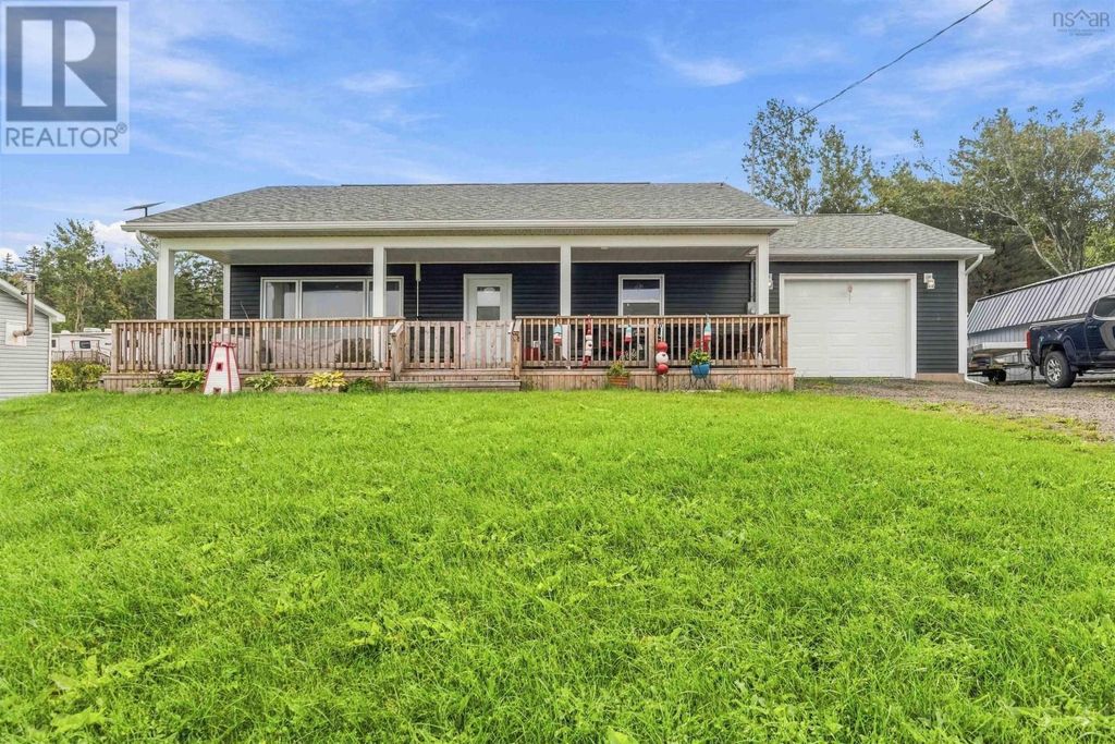 12044 Shore Road E, Cottage Cove