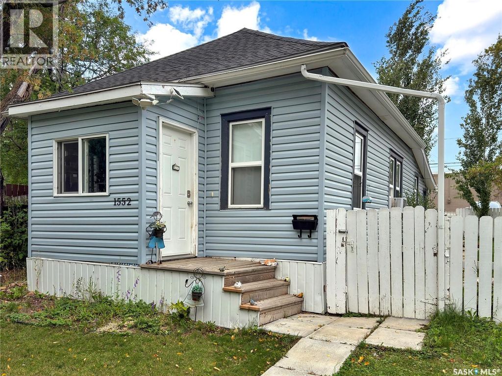 1552 99th Street, North Battleford