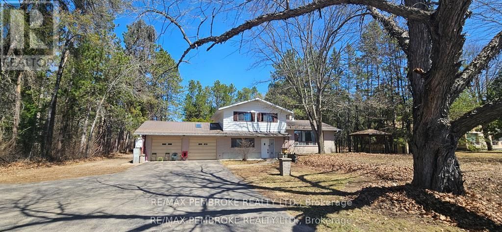 33698 Highway 17 Highway W, Deep River