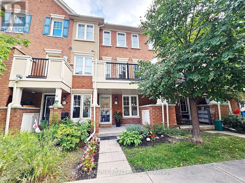 12 - 30 Mendelssohn Street, Toronto (clairlea-Birchmount)