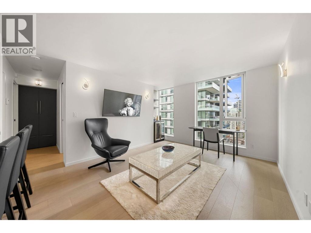 2501 1351 Continental Street, Vancouver