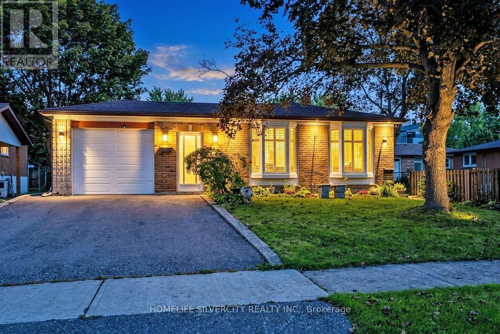 3602 Dunrankin Drive, Mississauga (malton)