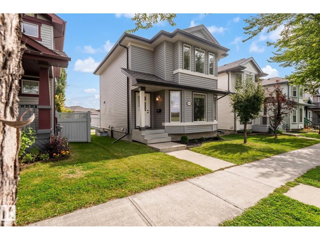 404 Hemingway Rd Nw, Edmonton