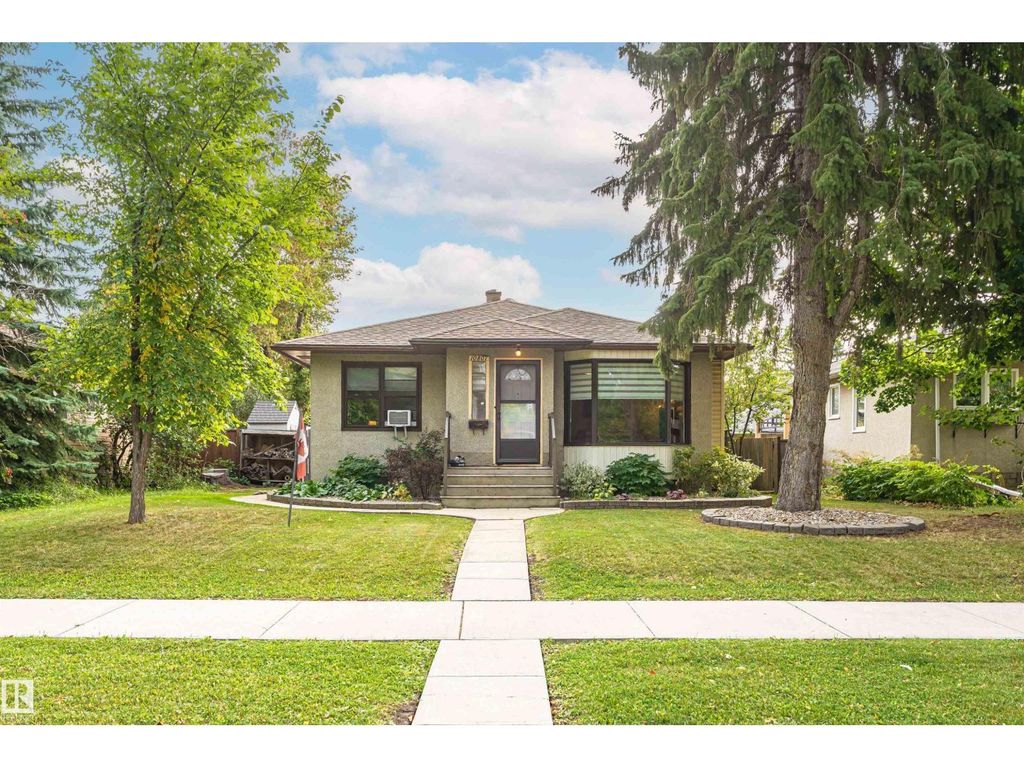 10807 136 St Nw, Edmonton