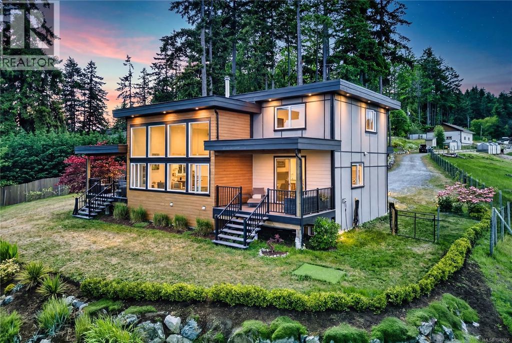 6495/6499 Doumont Rd, Nanaimo