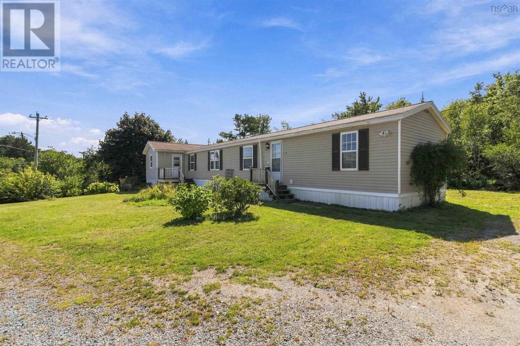24 Chimney Road, Port Mouton