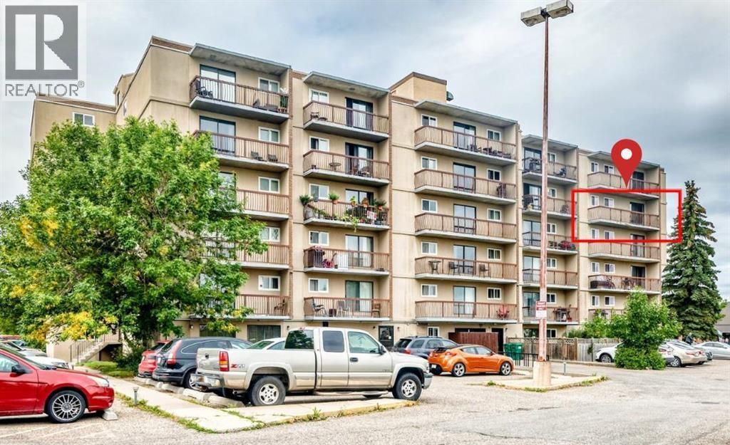 517, 5 Berkeley Place W, Lethbridge