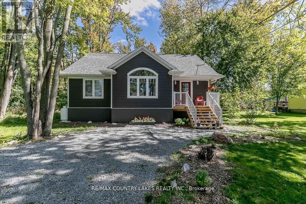 2589 Lakeshore Drive, Ramara (brechin)