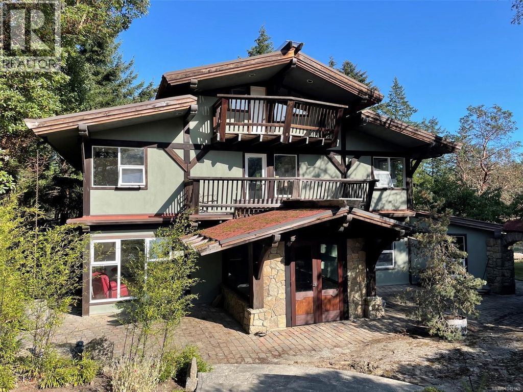 3199 Coast Rd, Gabriola Island