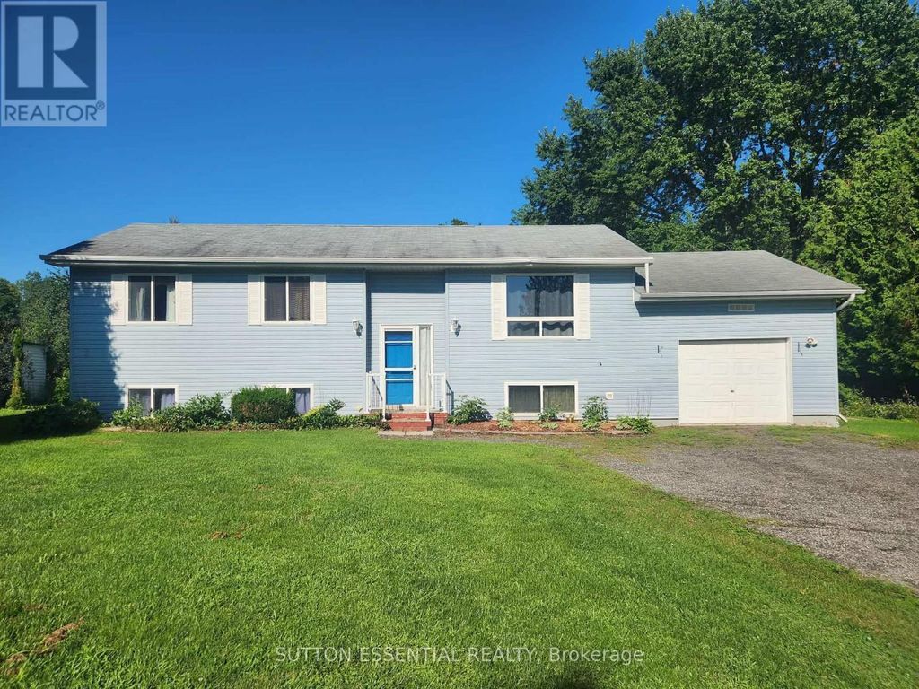 1223 Hallecks Road S, Elizabethtown-Kitley