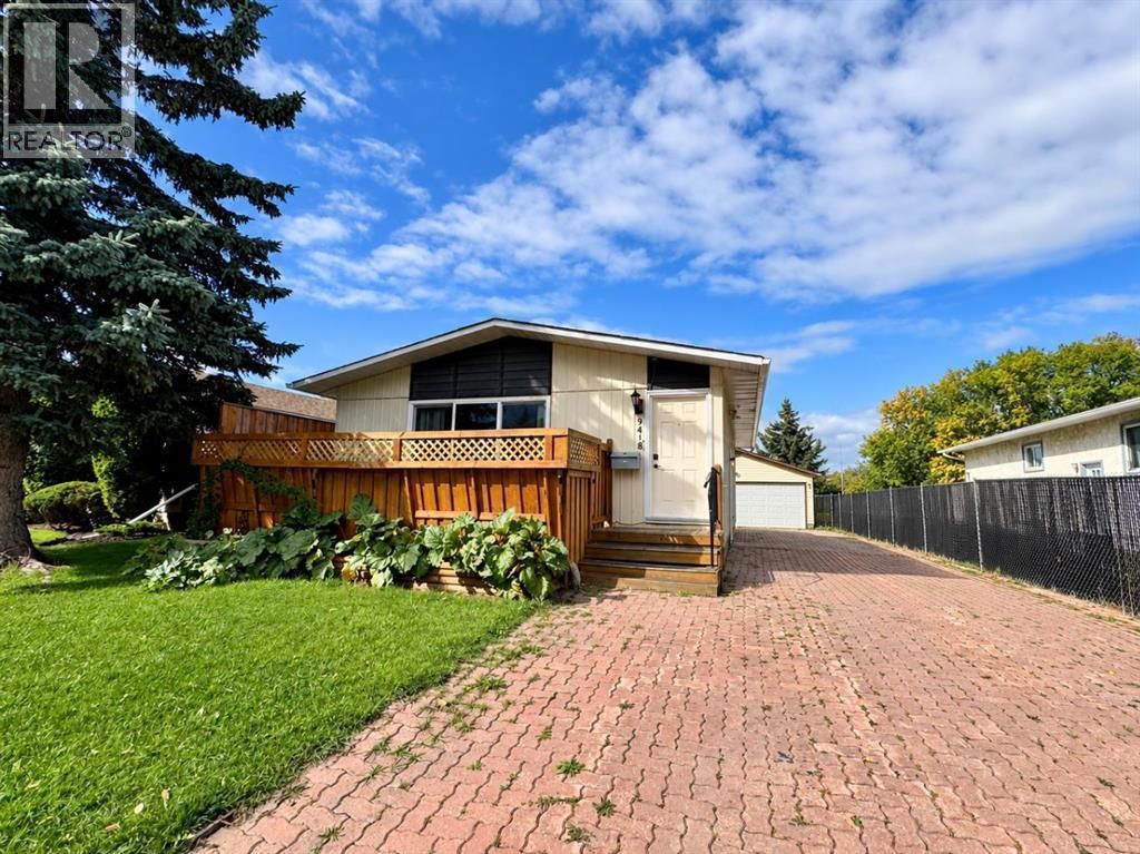 9418 80 Avenue, Grande Prairie