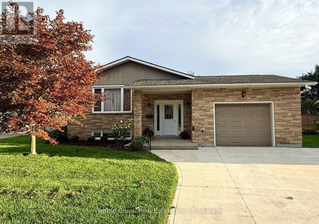 21 Suncoast Drive W, Goderich (goderich (town))