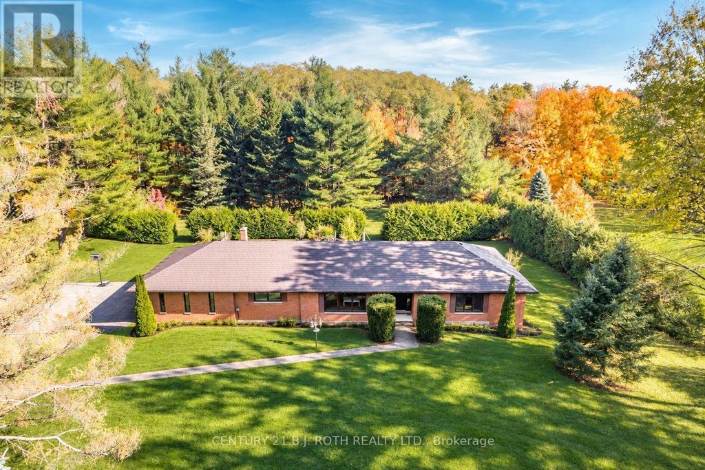 3257 Liah Lane, Innisfil