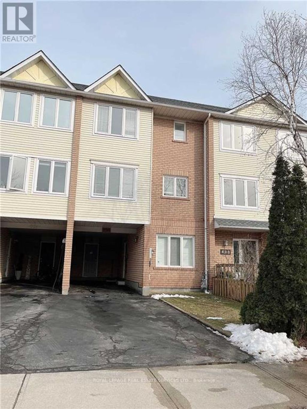 496 River Glen Boulevard, Oakville (ro River Oaks)