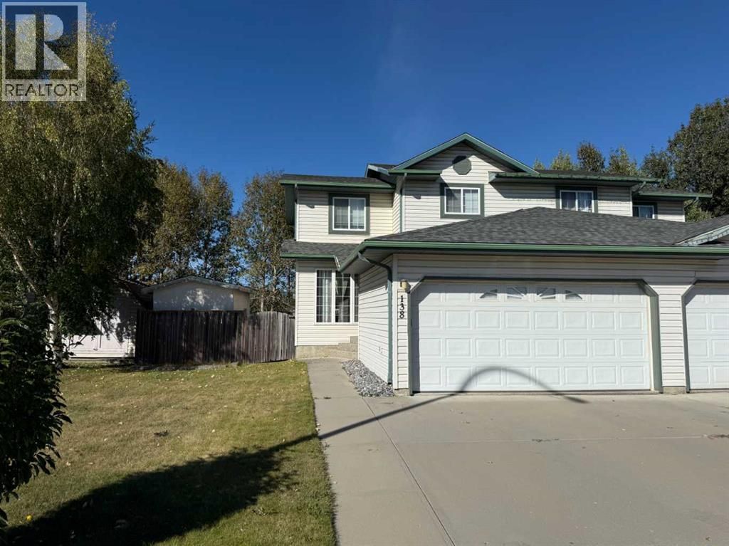 138 Wilson Avenue, Hinton