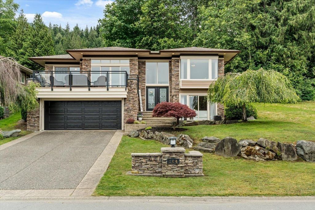 204 51075 Falls Court|eastern Hillsides, Chilliwack