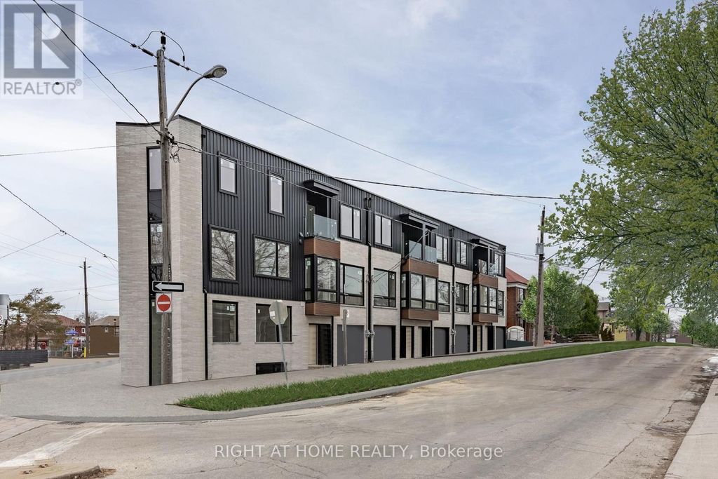 272 Atlas Avenue, Toronto (humewood-Cedarvale)