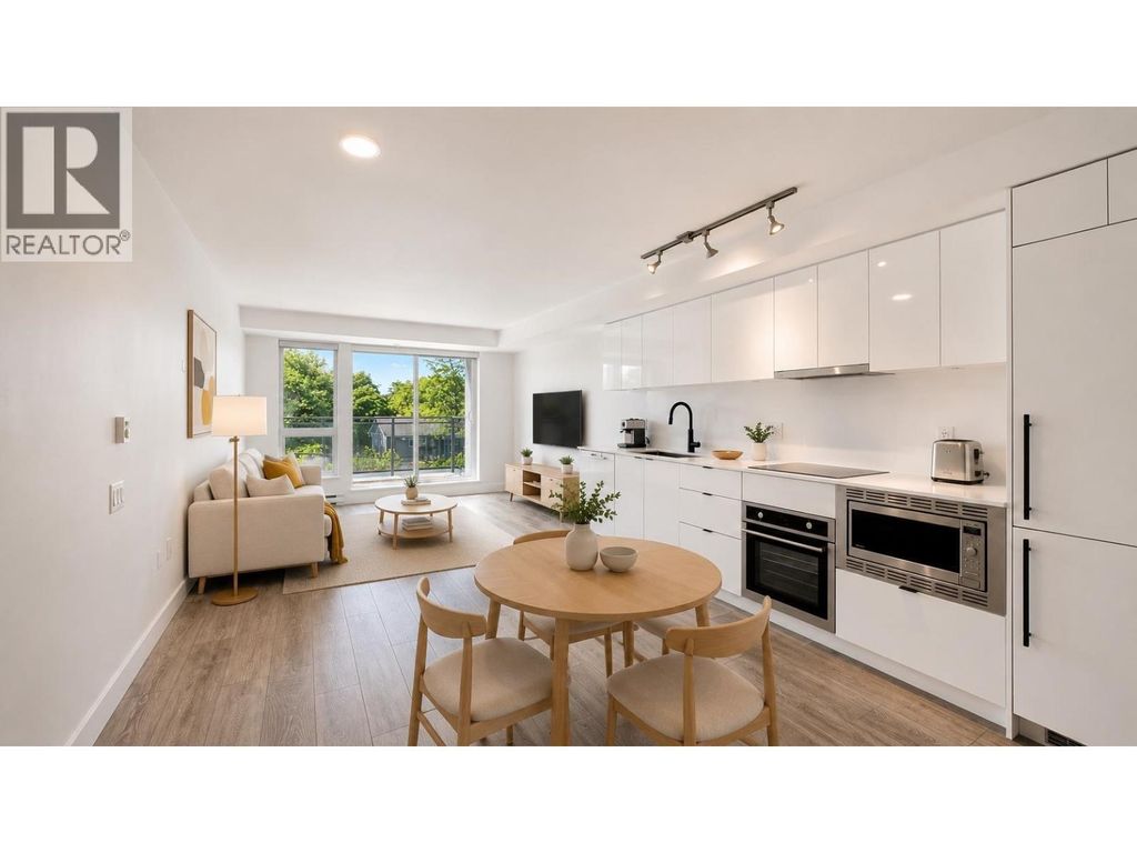 308 630 E Broadway, Vancouver