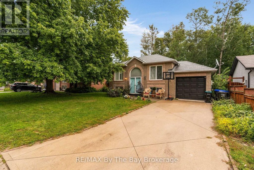 5 Brillinger Drive, Wasaga Beach