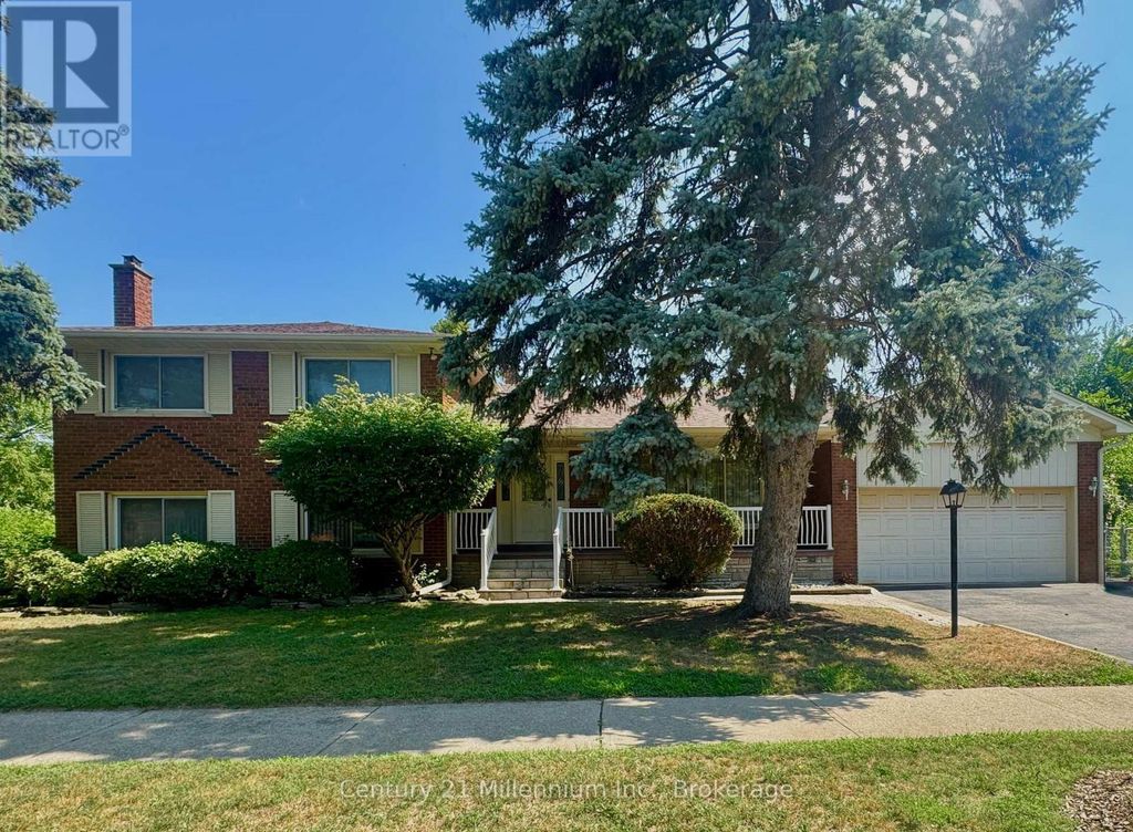 353 Chantenay Drive W, Mississauga (cooksville)