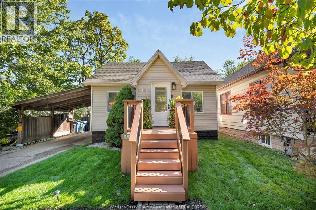 842 Ford Boulevard, Windsor