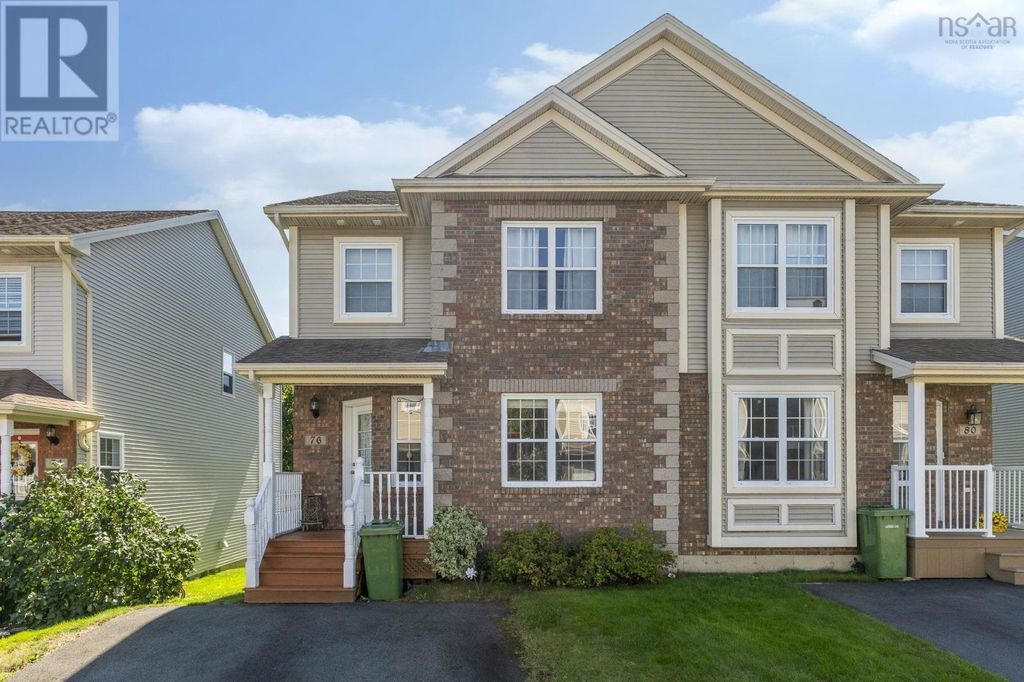 76 Outrigger Crescent, Halifax