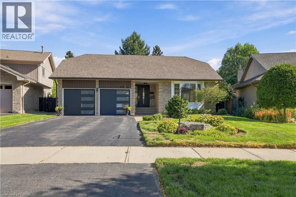 2390 Sinclair Circle, Burlington