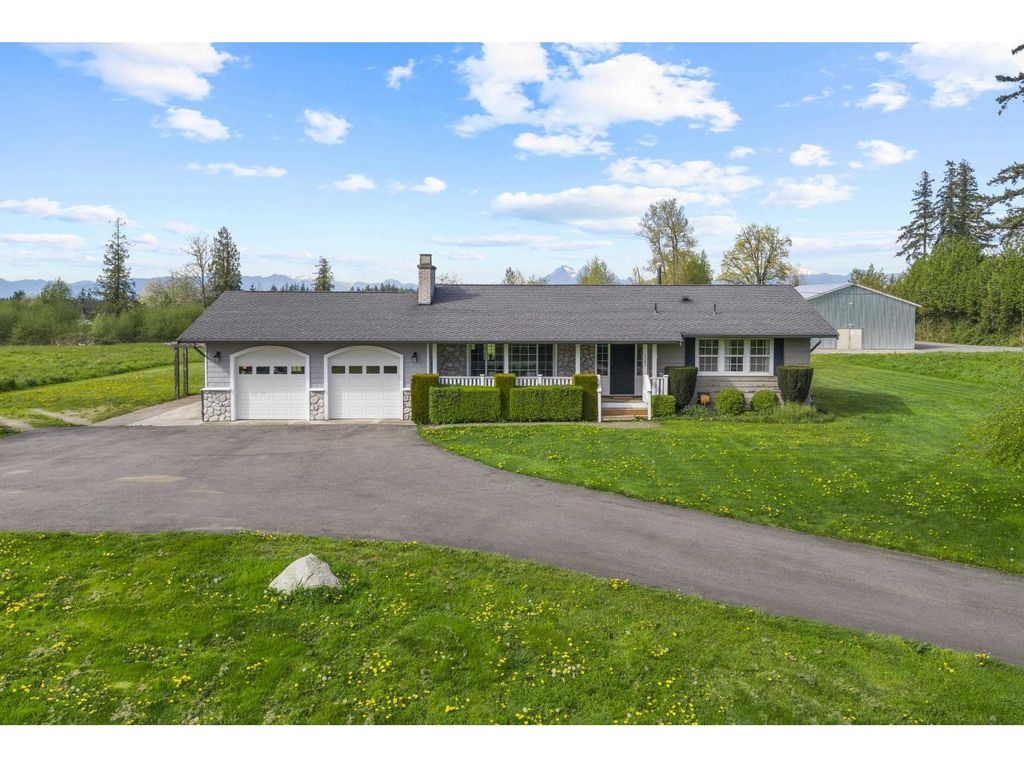 24985 32 Avenue, Langley
