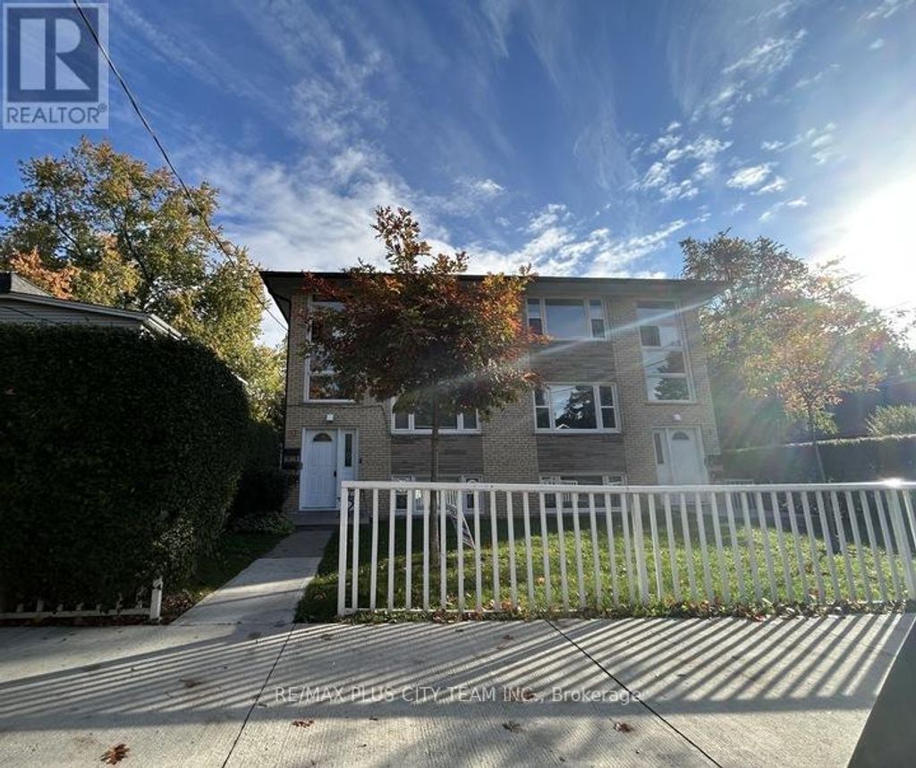 Unit 1 - 11 Thirty Fifth Street, Toronto (long Branch)