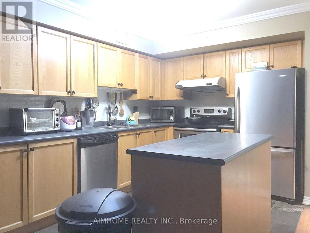 30 - 800 Dundas Street W, Mississauga (erindale)