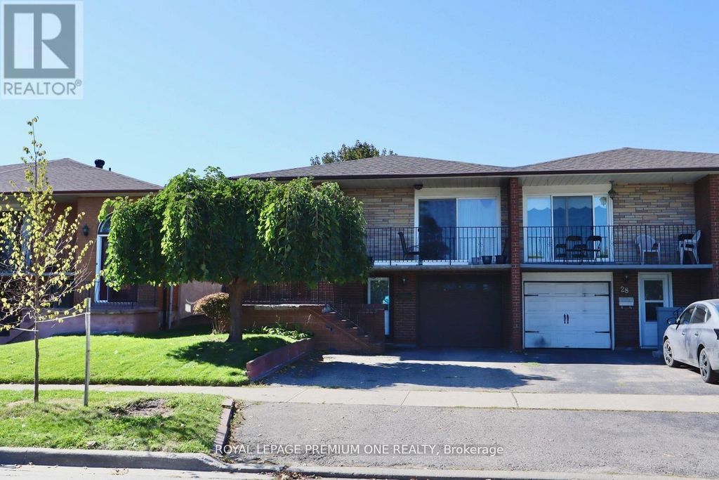 26 Royal Salisbury Way, Brampton (madoc)