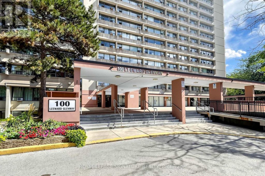 411 - 100 Leeward Glenway, Toronto (flemingdon Park)