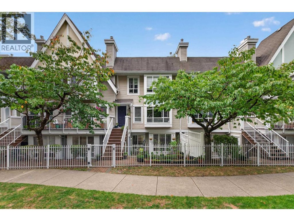 20 6588 Southoaks Crescent, Burnaby