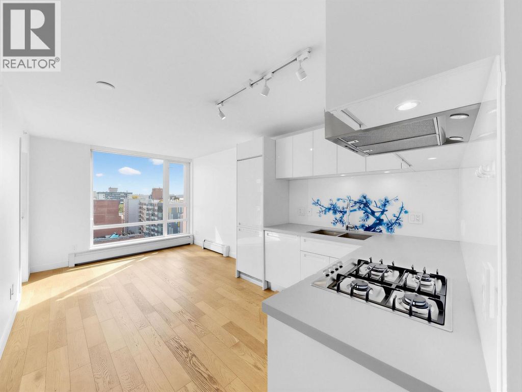 1608 188 Keefer Street, Vancouver