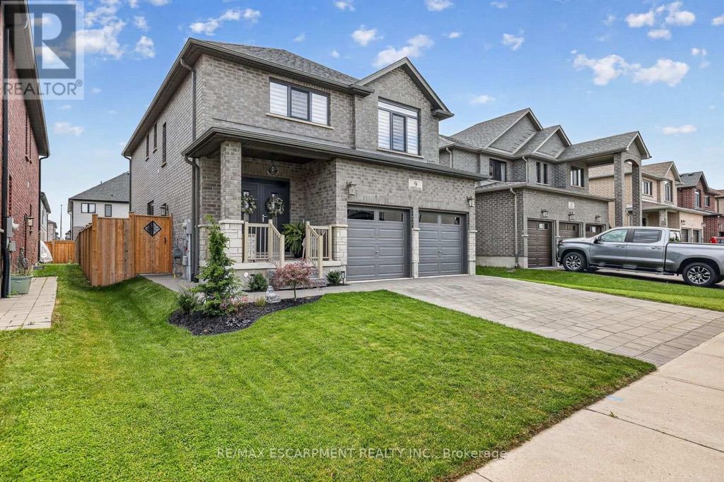 9 Gibbons Road, Brant (paris)