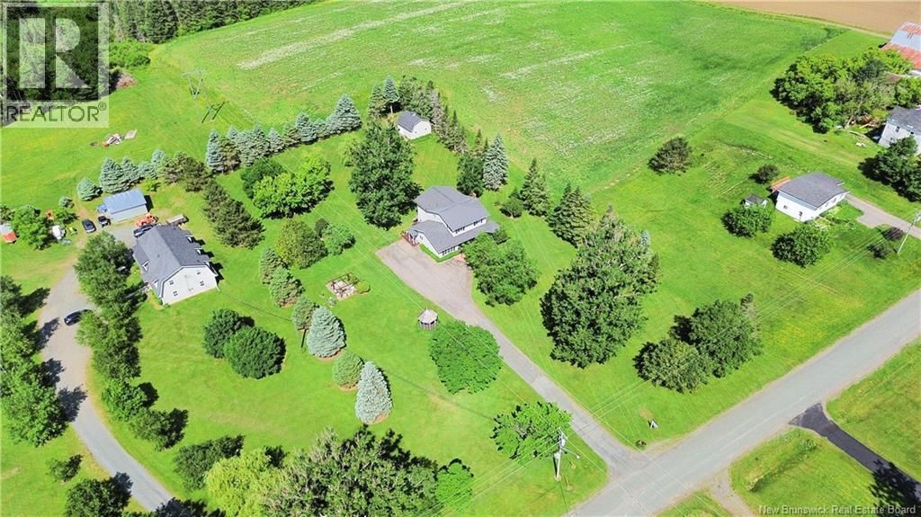 142 Reeleder Court, Greenfield