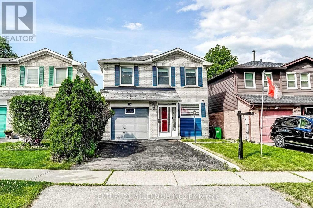 82 Horton Crescent, Brampton (central Park)