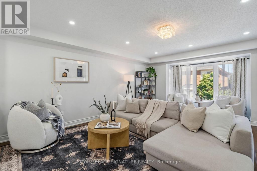 3195 Munson Crescent, Burlington (alton)