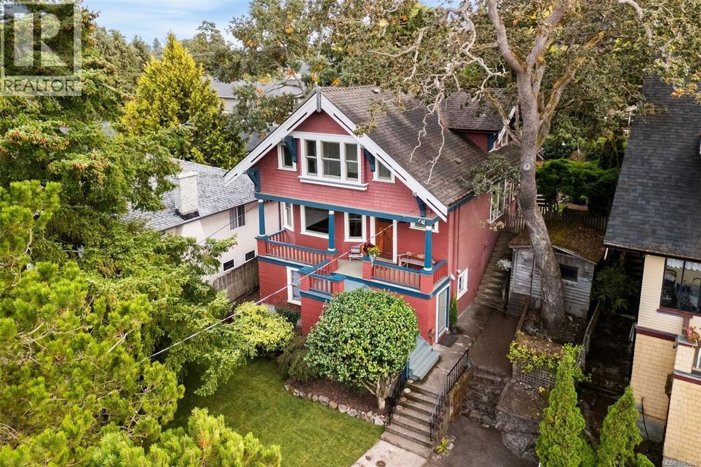 1569 Pembroke St, Victoria