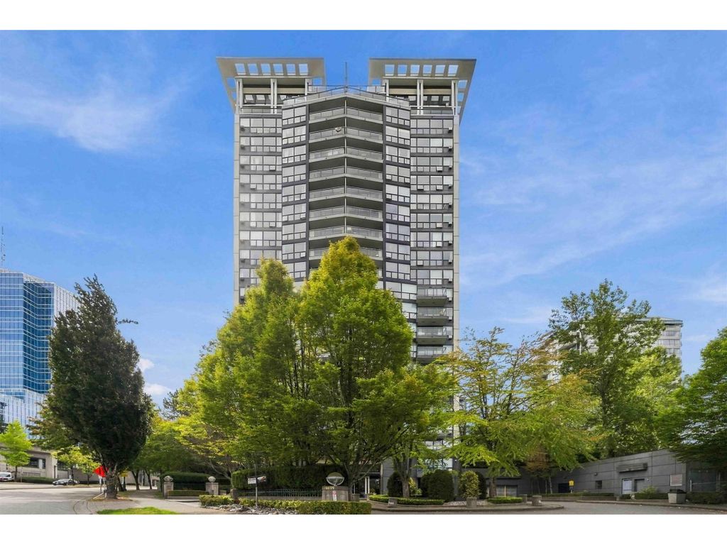 1104 10899 University Drive, Surrey