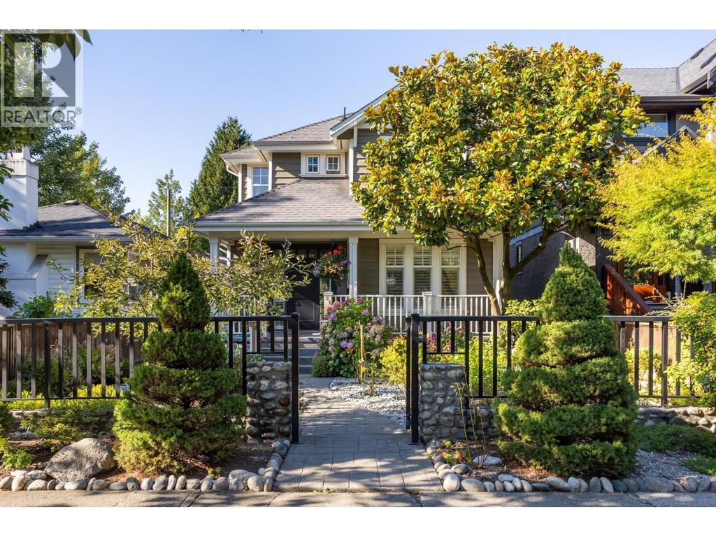 2985 W 16th Avenue, Vancouver