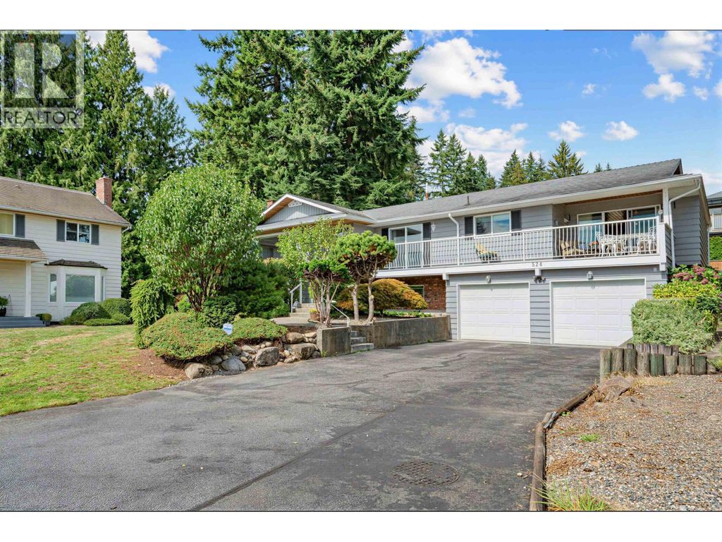 524 Lyn Court, Coquitlam