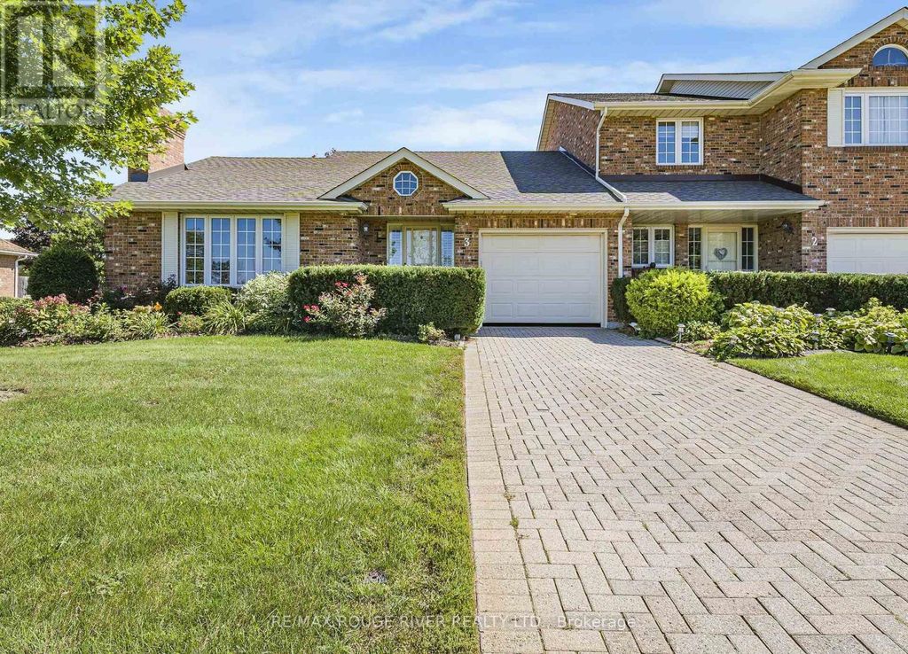 3 - 2720 Mewburn Road, Niagara Falls (casey)