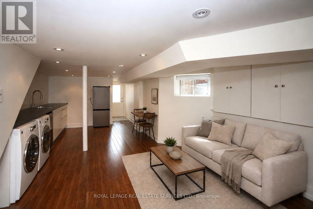 Lower - 506 Manning Avenue, Toronto (palmerston-Little Italy)