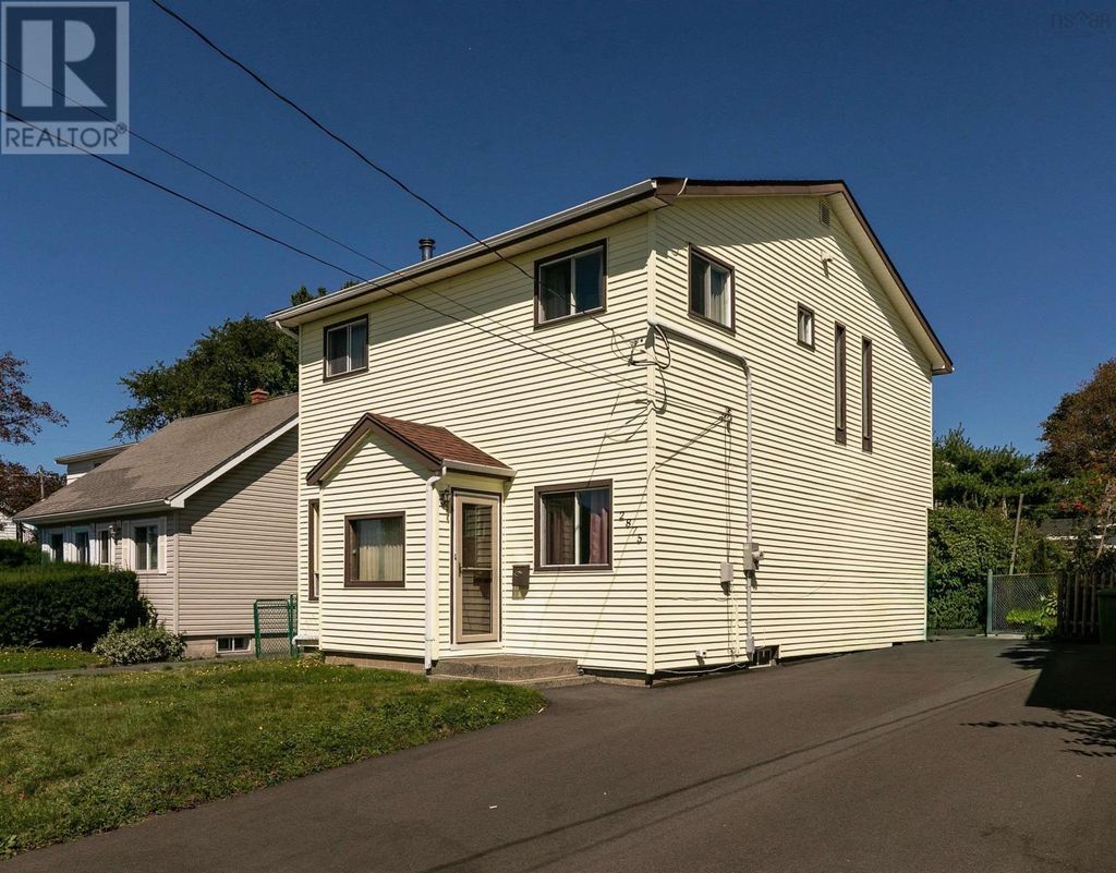 2875 Connaught Avenue, Halifax