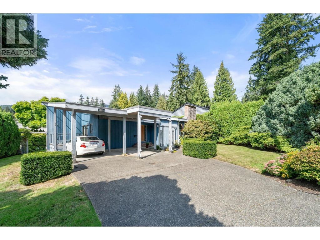 3833 Lynn Valley Road, North Vancouver