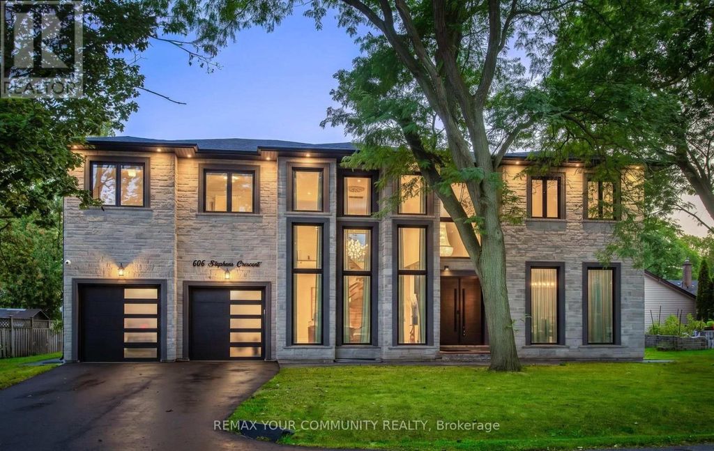 606 Stephens Crescent, Oakville (wo West)