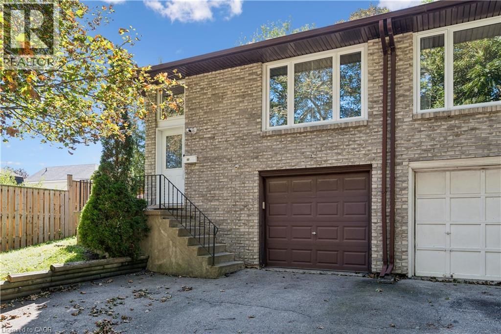53 Northview Heights Drive, Cambridge