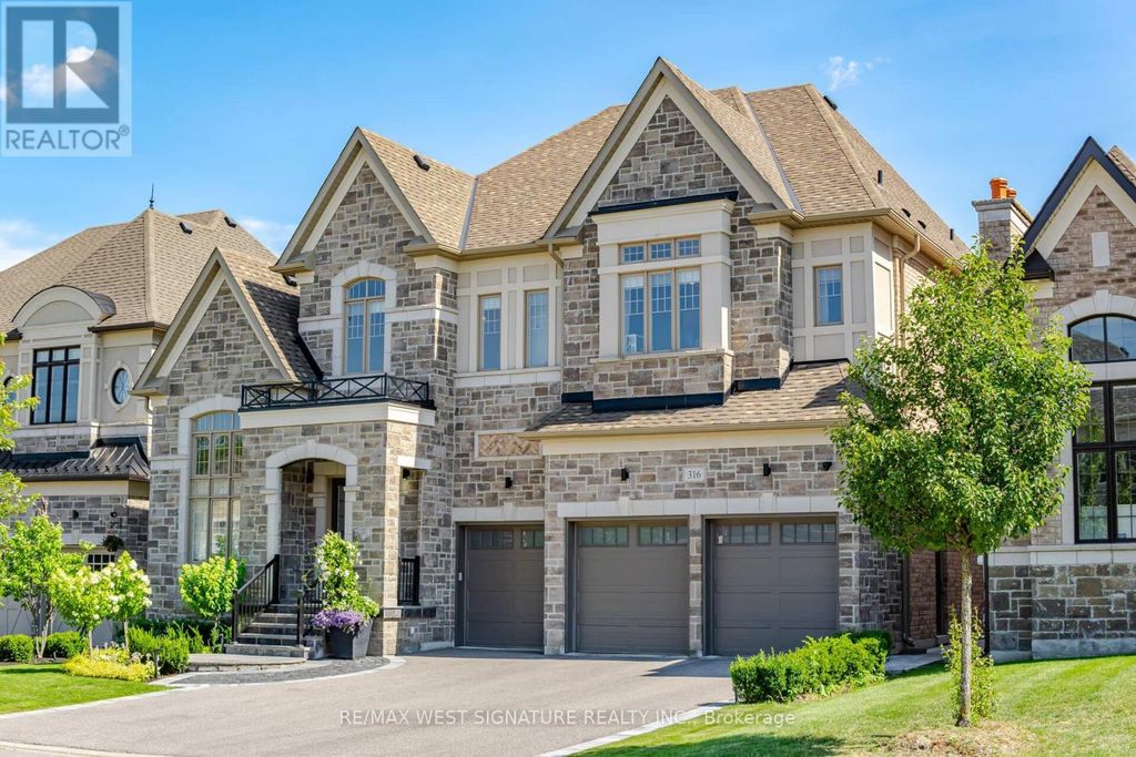 316 Touch Gold Crescent, Aurora (bayview Southeast)