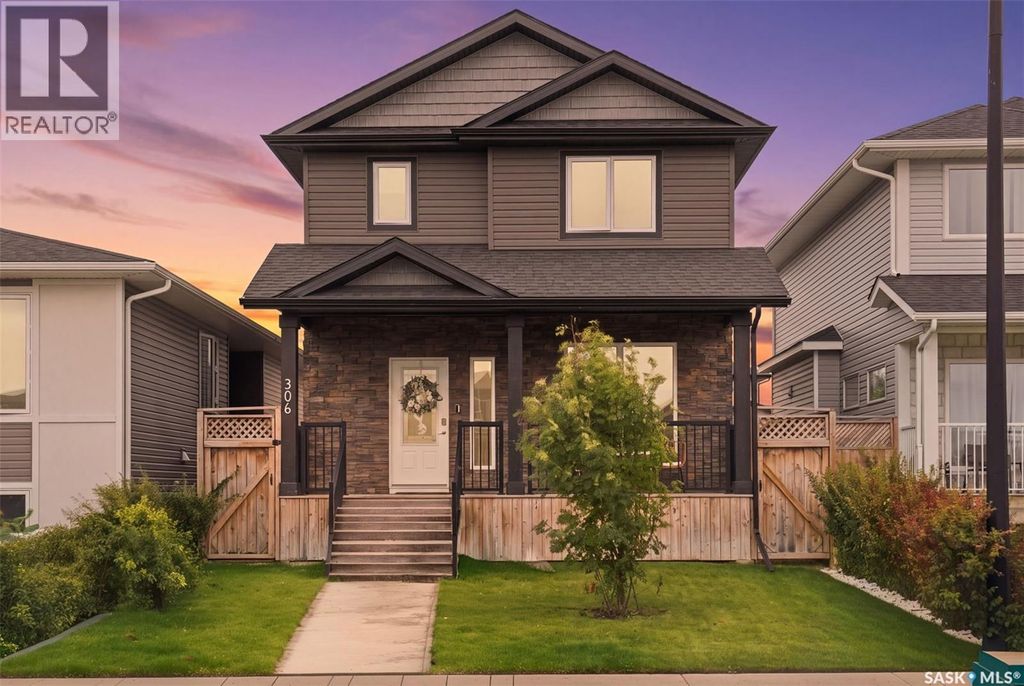 306 Bentley Lane, Saskatoon
